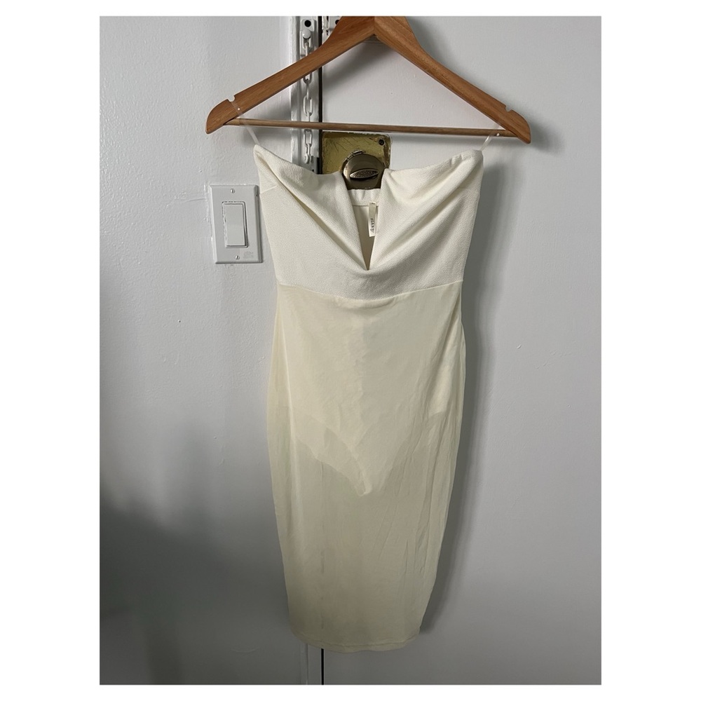 Glare Cream Dress Size Small